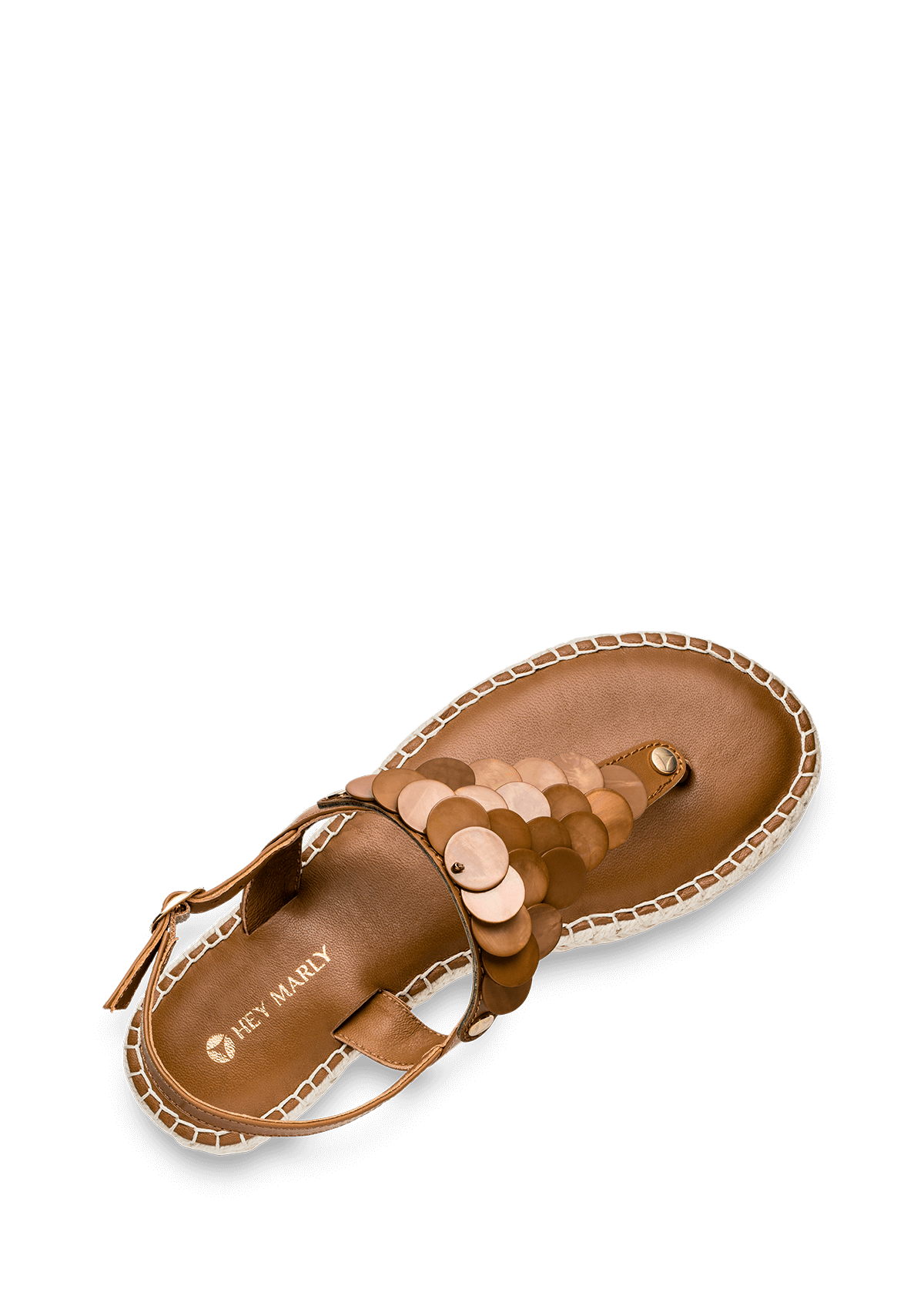 Seitenansicht auf neutralem Hintergrund des Produktes Shiny Plate in der Farbe Classic Bast Cognac
