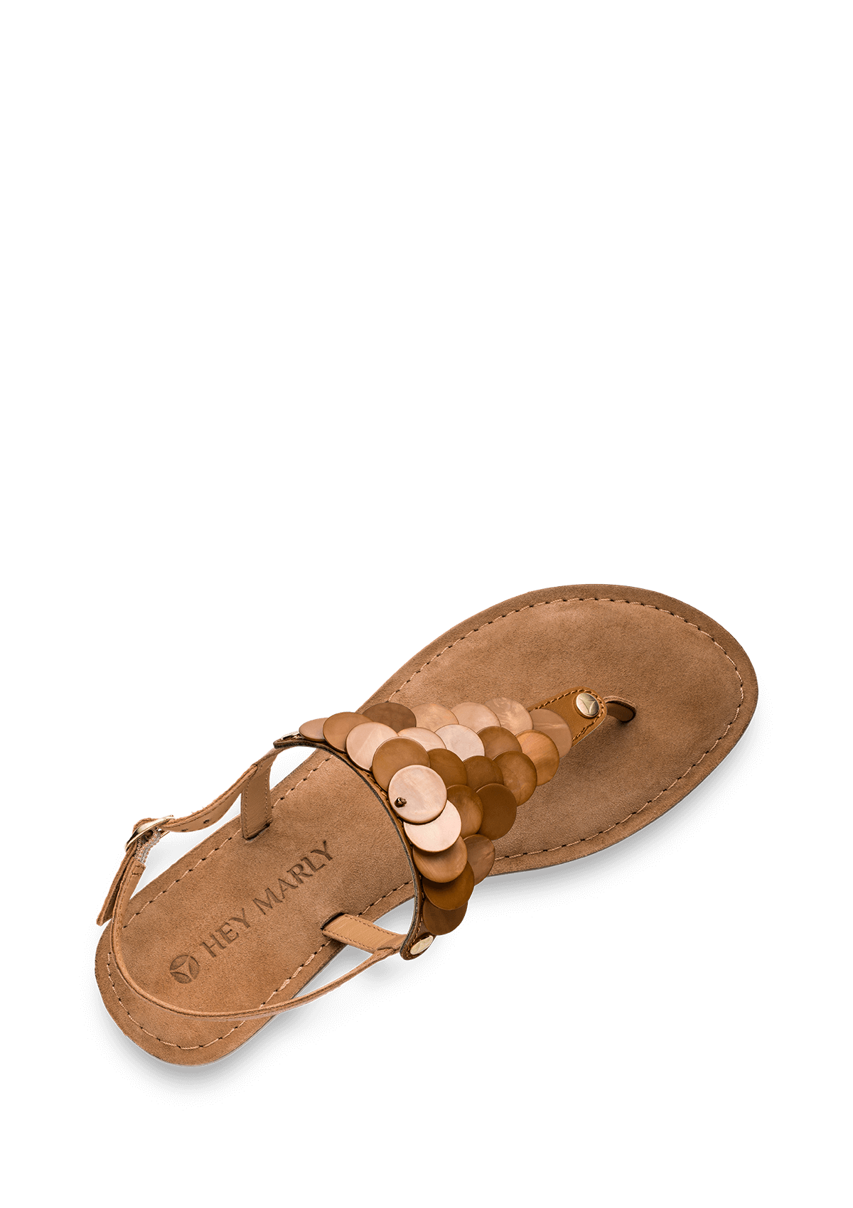 Seitenansicht auf neutralem Hintergrund des Produktes Shiny Plate in der Farbe Comfort Cognac