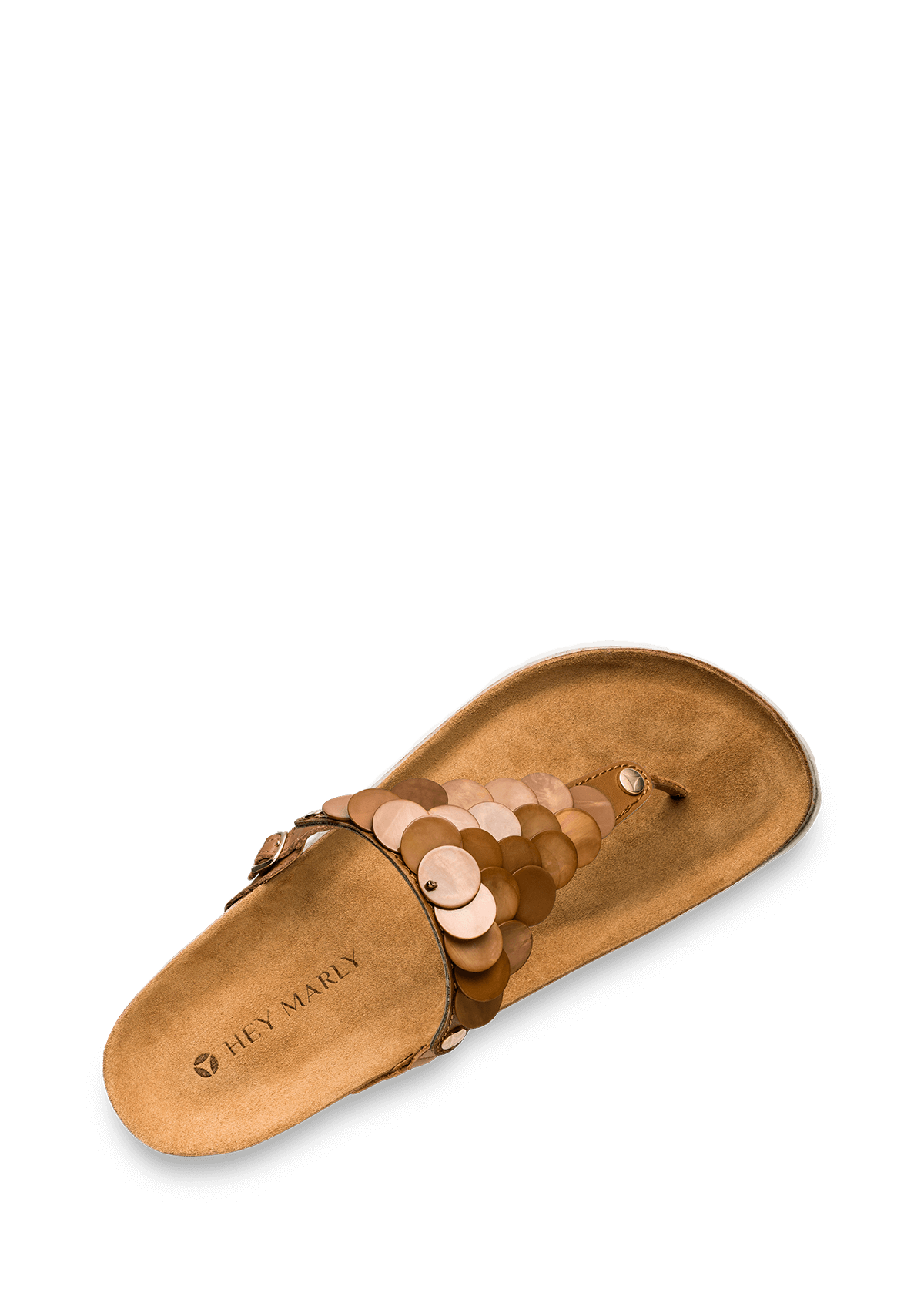 Seitenansicht auf neutralem Hintergrund des Produktes Shiny Plate in der Farbe Casual Cork Cognac