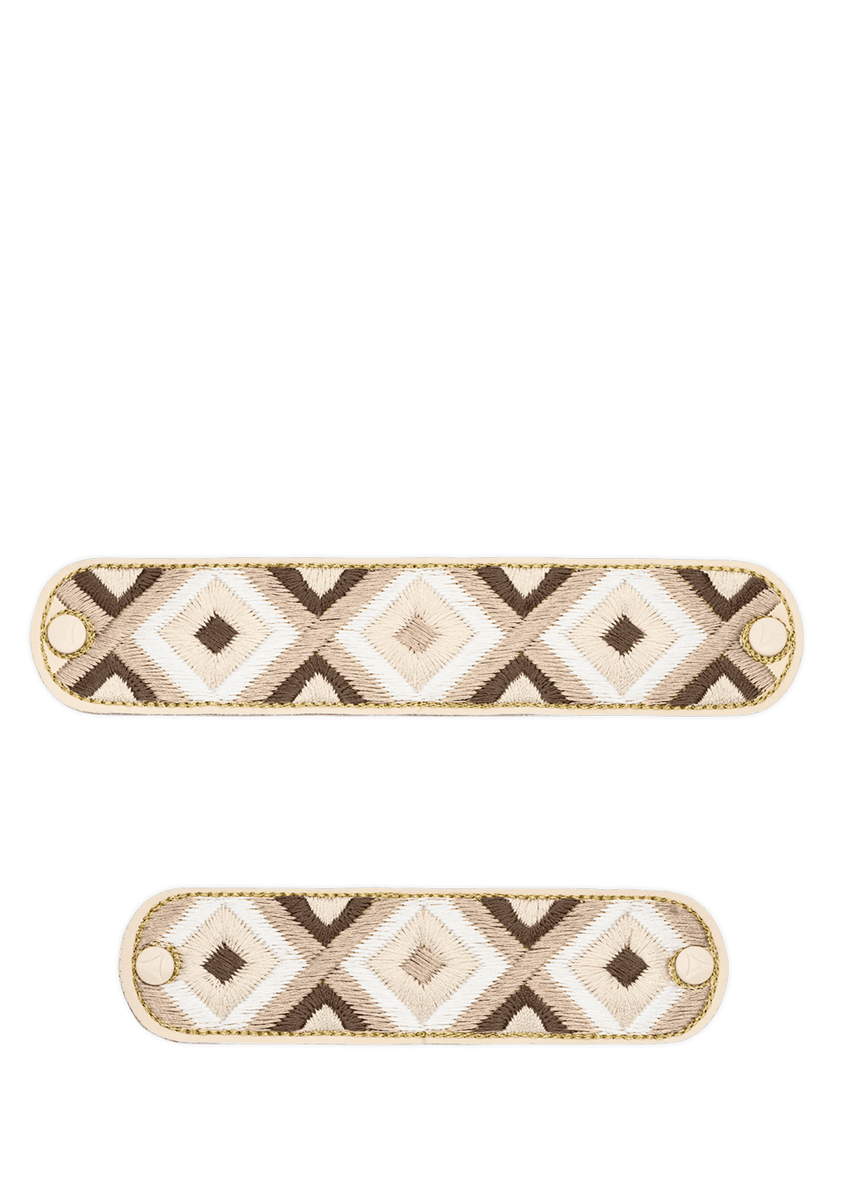 Frontalansicht auf neutralem Hintergrund des Produktes Woven Summer in der Farbe Crema
