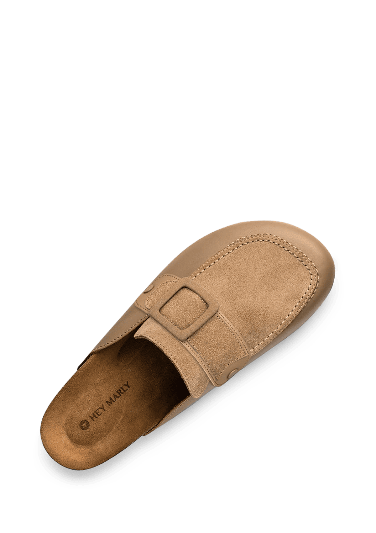 Seitenansicht auf neutralem Hintergrund des Produktes Comfy Classic in der Farbe Cloafer Sand