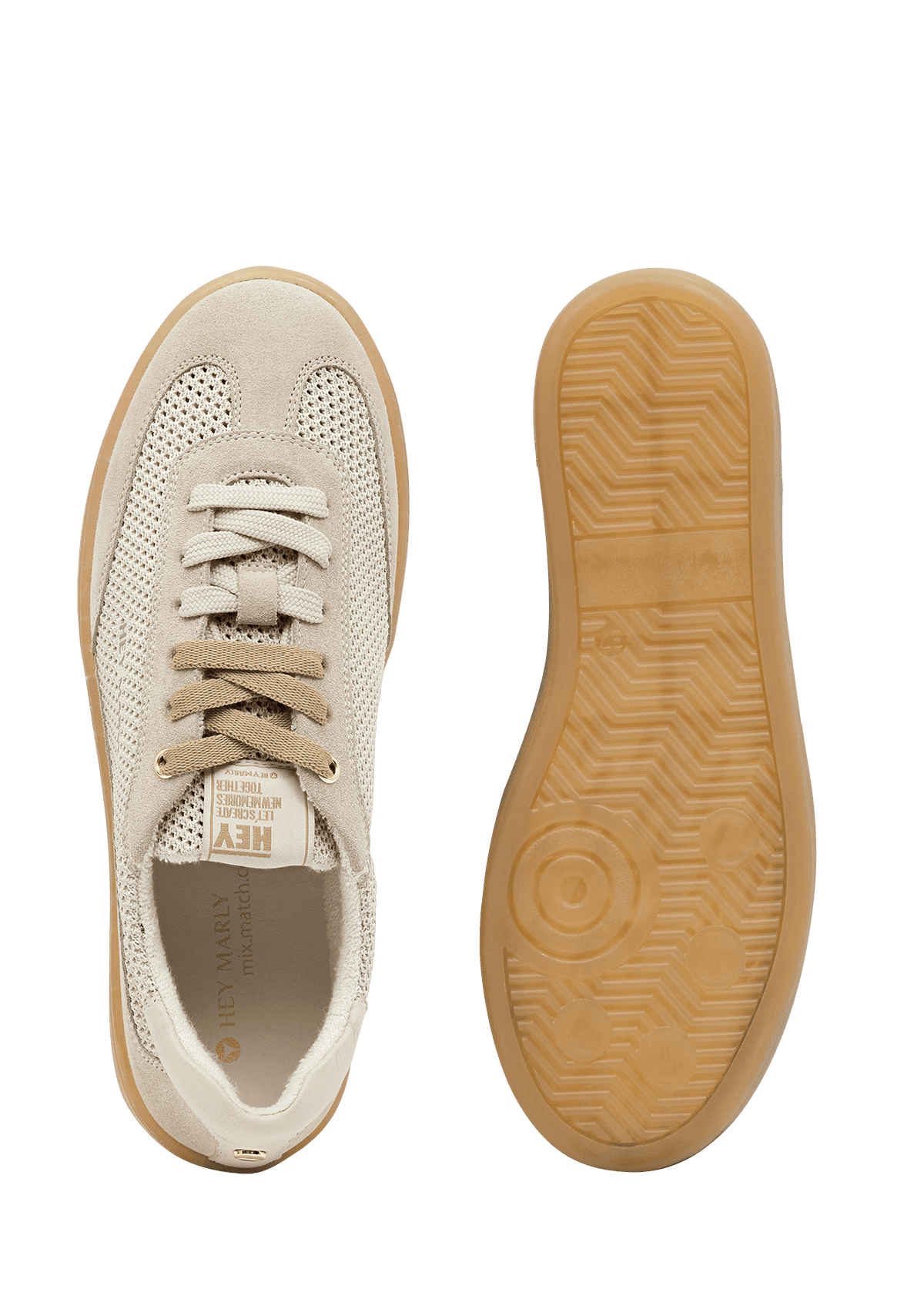 Produktabbildung auf neutralem Hintergrund des Produktes Casual Step in der Farbe Crema-Sand