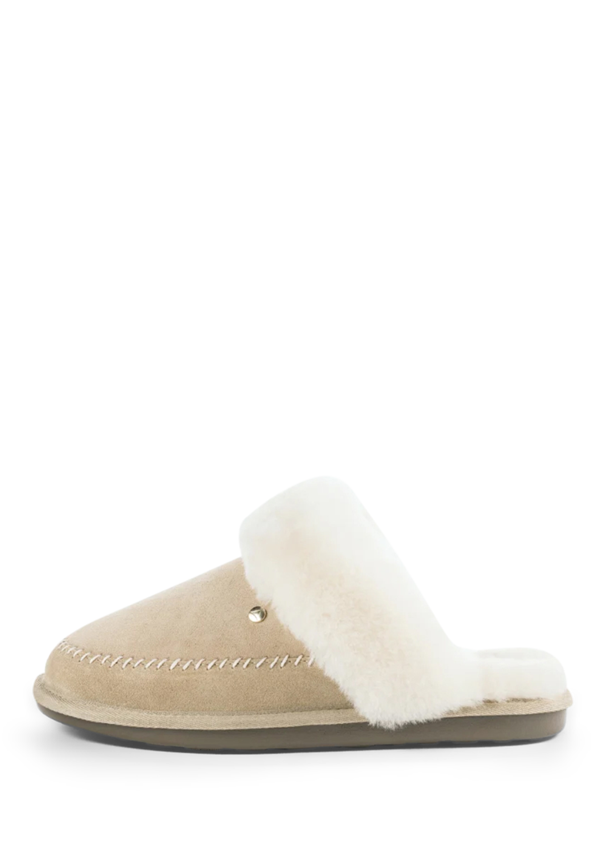 Seitenansicht auf neutralem Hintergrund des Produktes Slipper Cushy in der Farbe Sand