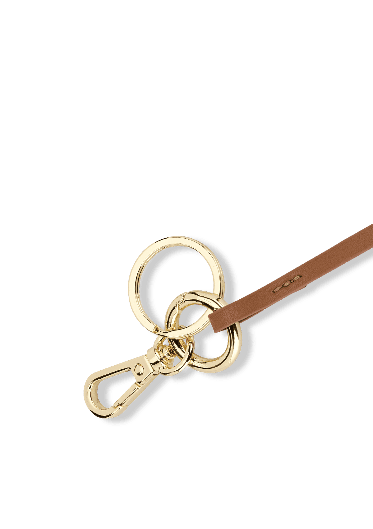 Seitenansicht auf neutralem Hintergrund des Produktes Sandal Charm in der Farbe Crema-Black-Cognac