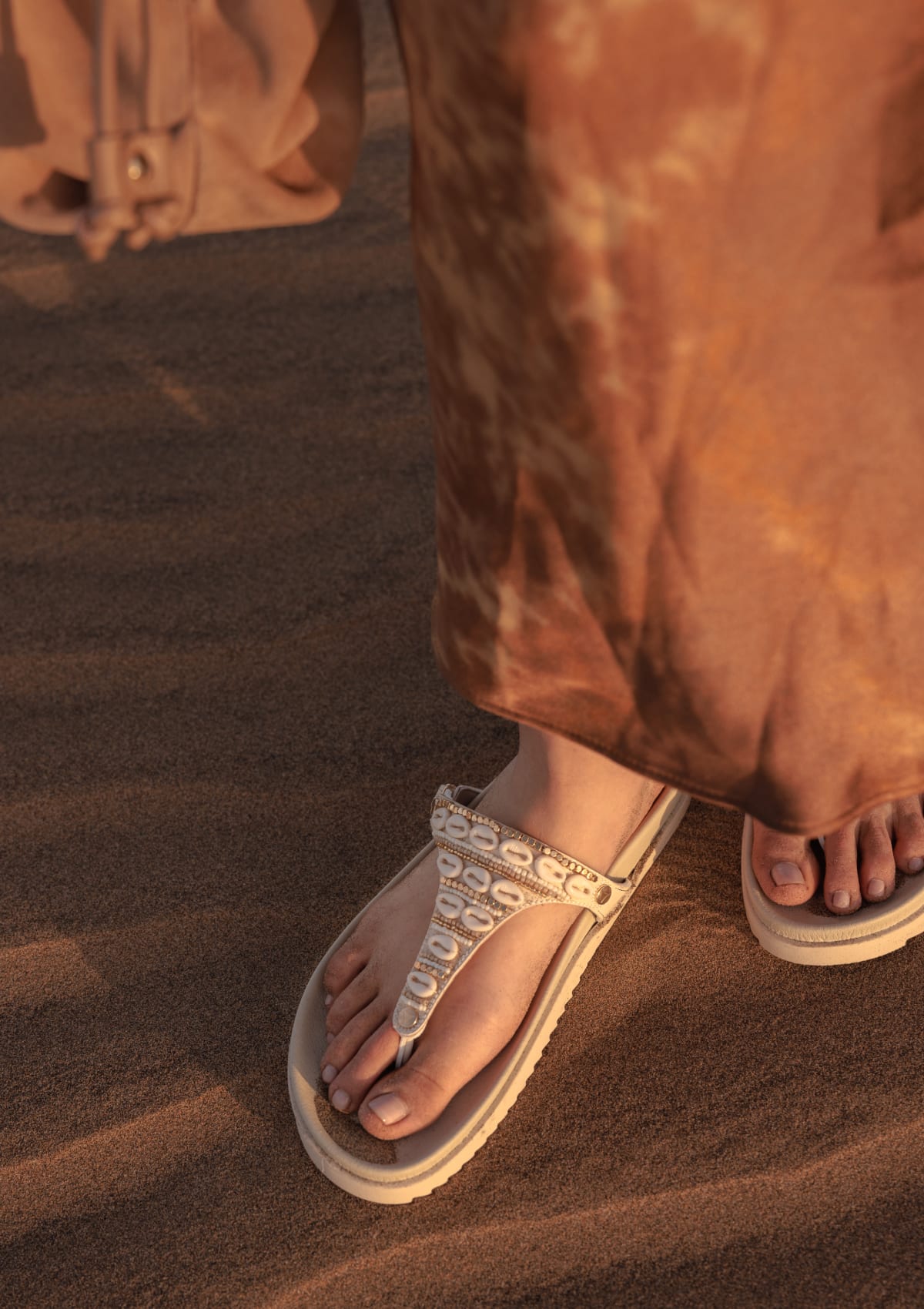 Ethno Shells - Casual Clean Crema