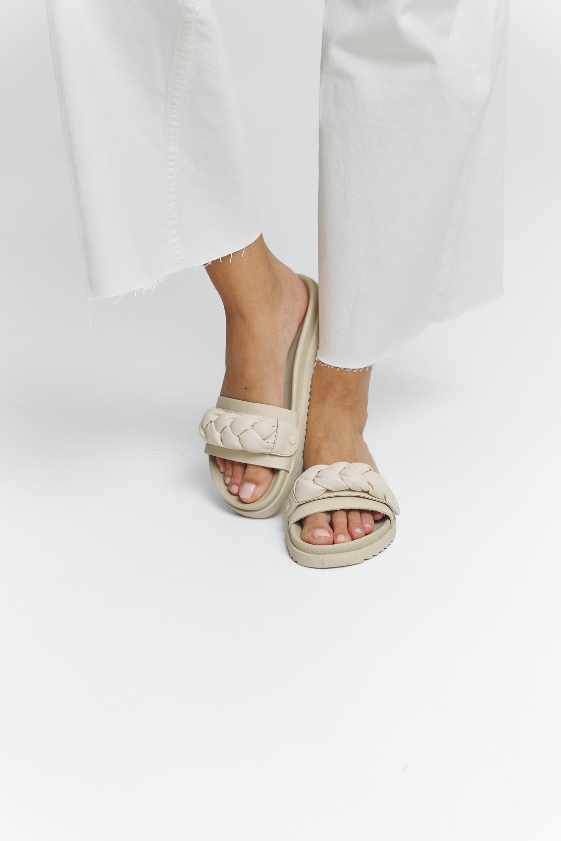 Braided - Casual Clean Crema