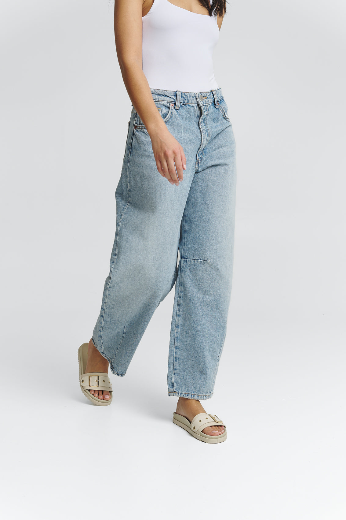 Urban Classic - Casual Clean Crema