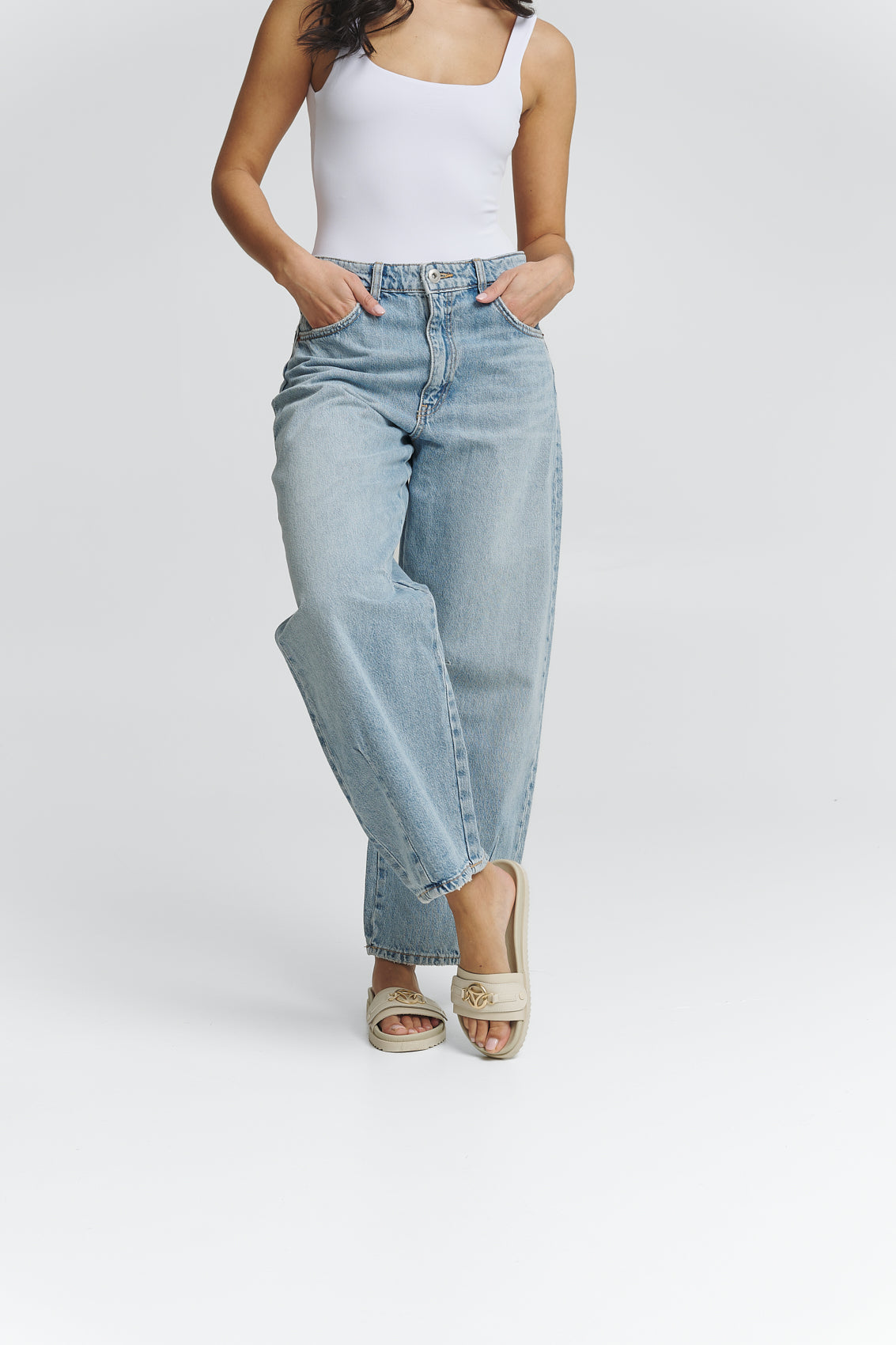 Golden Icon - Casual Clean Crema