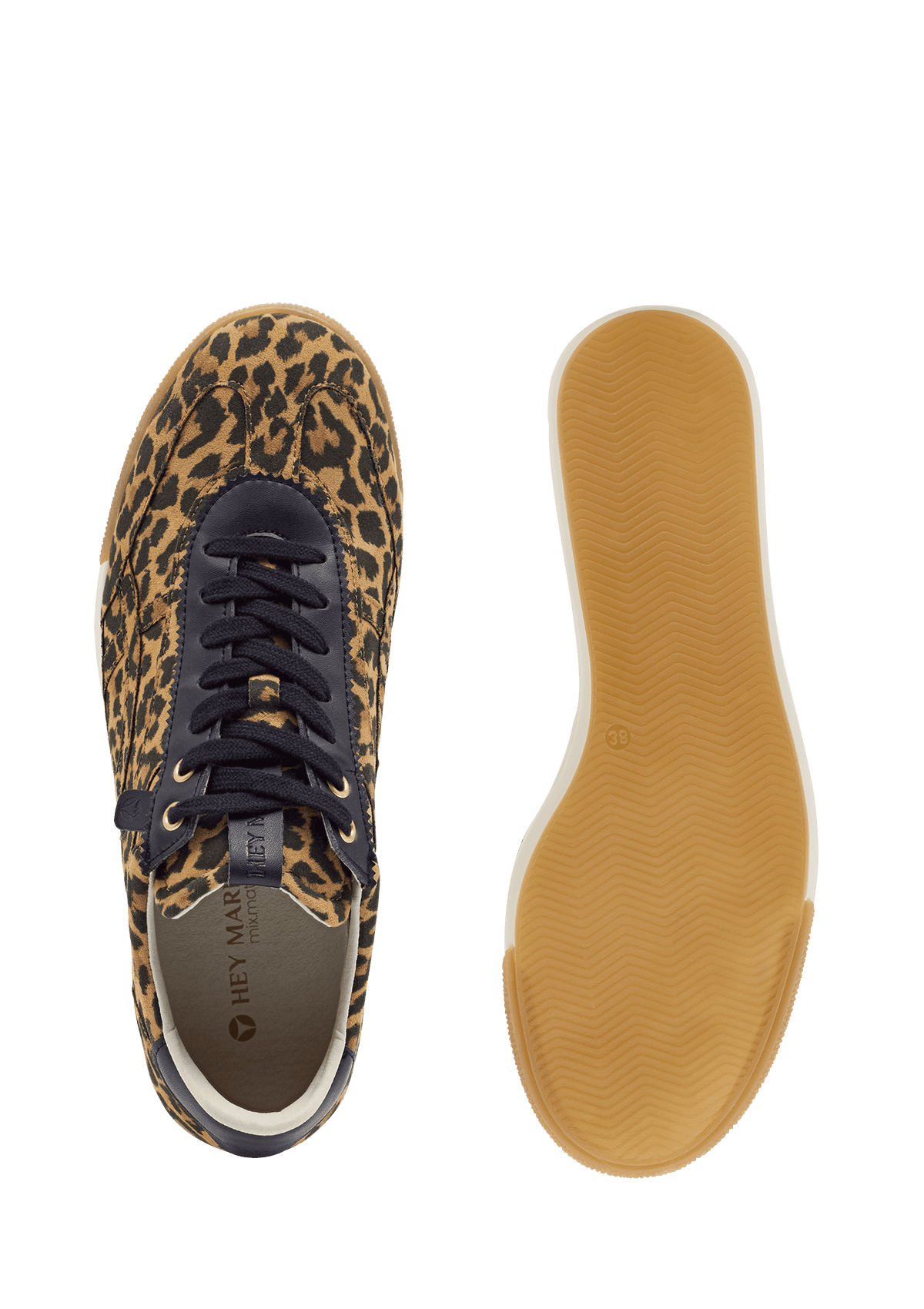 Produktabbildung auf neutralem Hintergrund des Produktes Daily Fit in der Farbe Black-Leo