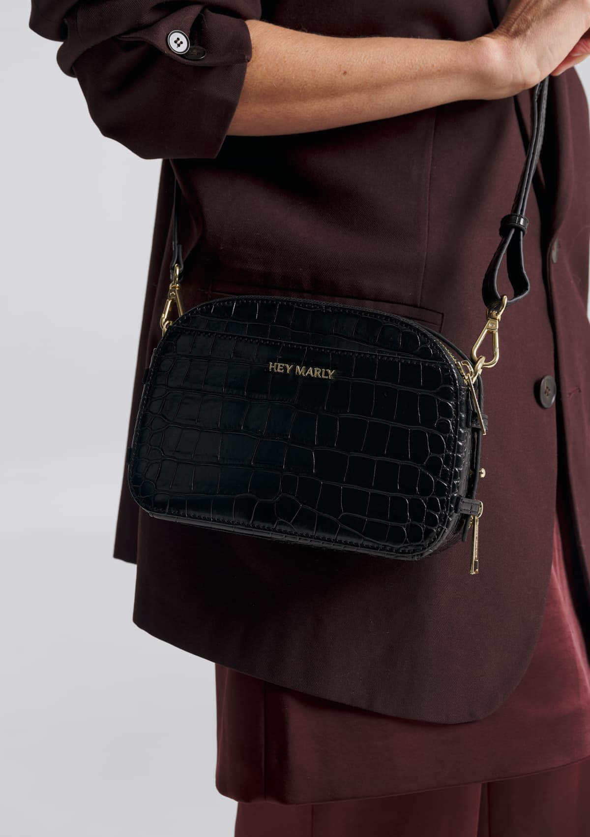 Produktabbildung auf neutralem Hintergrund des Produktes Style Mate Croco in der Farbe Black