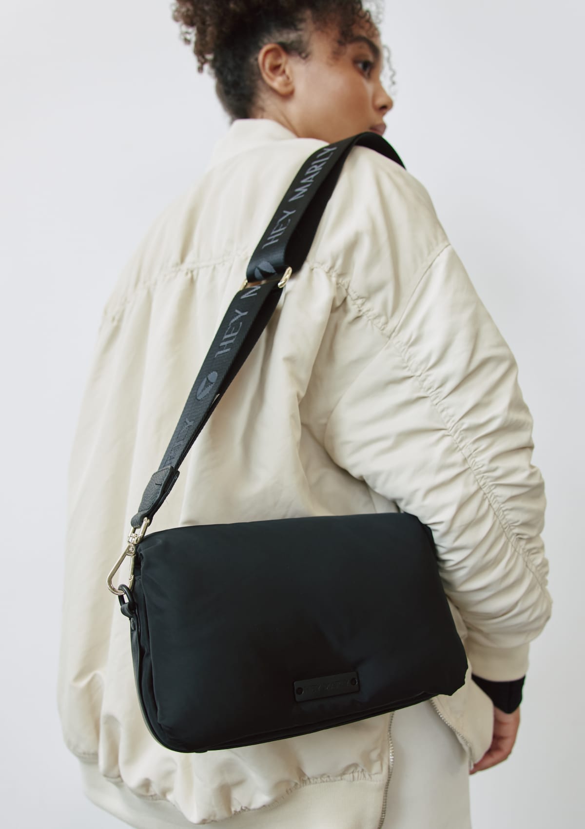Signature Strap - Black