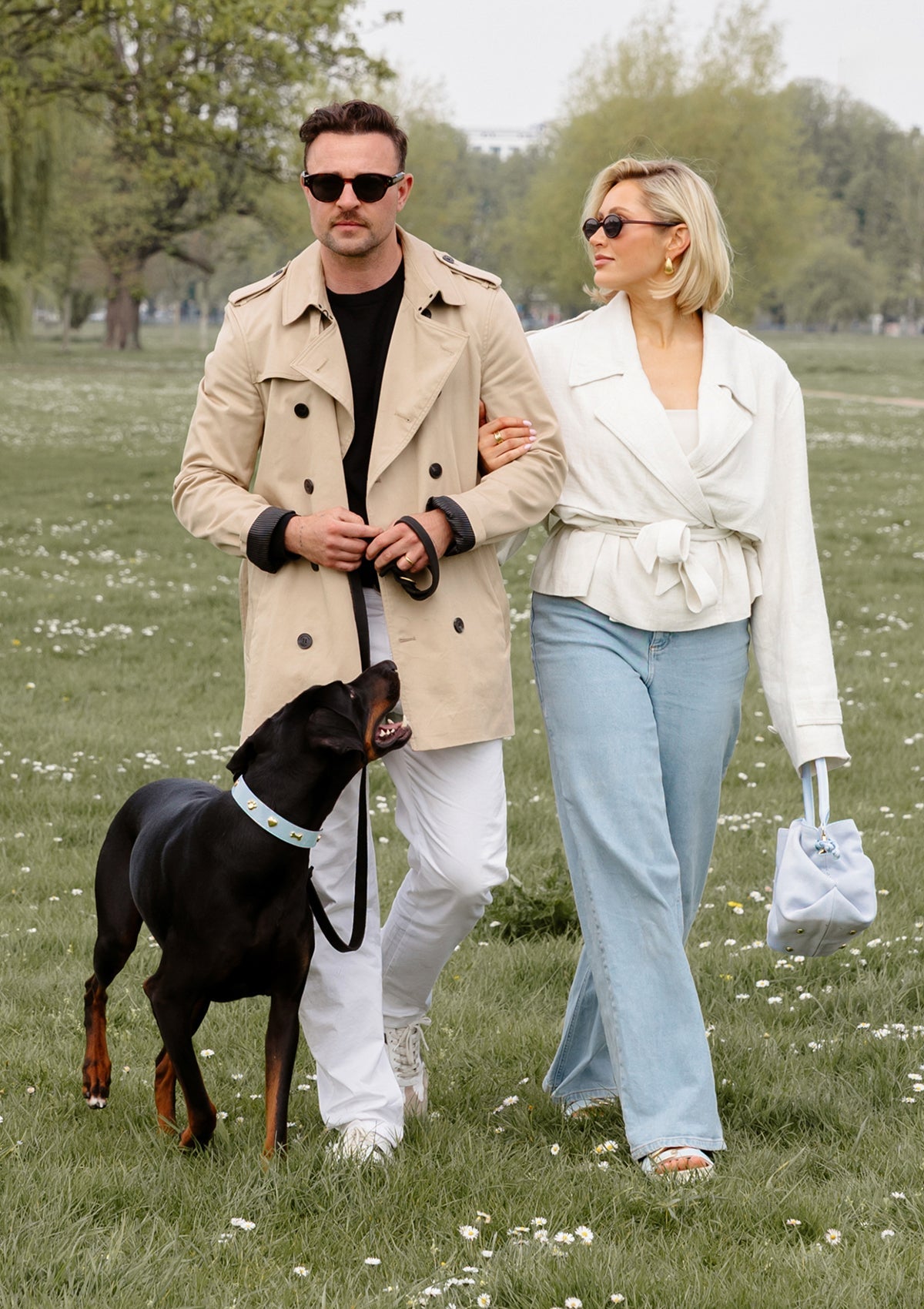 Produktabbildung auf neutralem Hintergrund des Produktes Dog Topping City Gloss L in der Farbe Classic Dog Collar L in der Größe L