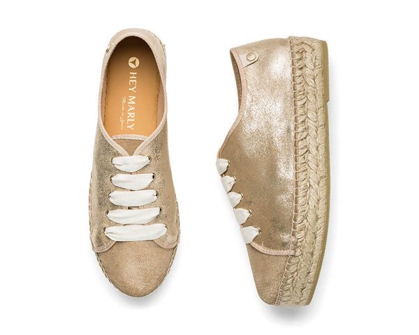 Sporty Sneaker Gold