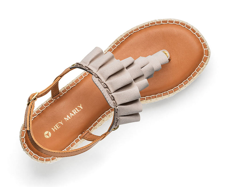 Ruffle Romance - Wedge Bast Mid Cognac TS